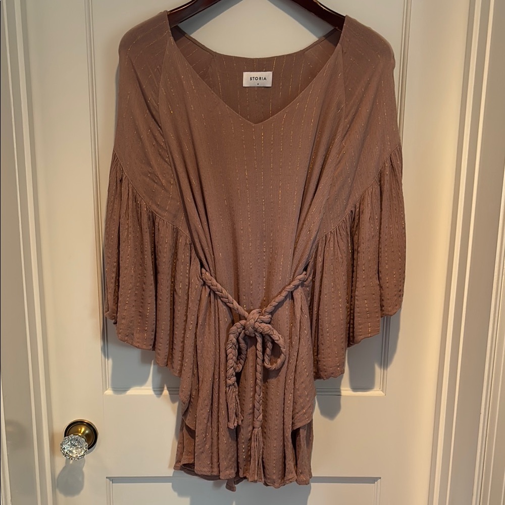 Storia dolman sleeve V neck mini dress with braided belt in dusty rose & gold